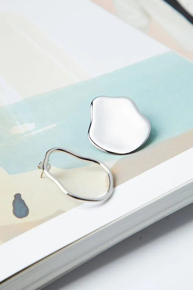 Storets Battered Silver Oval Earring Women Jewelry