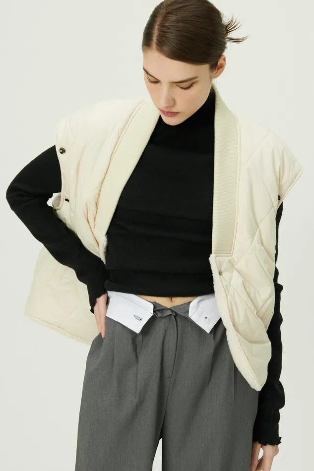 Storets Eileen Quilted Sherpa Coat WDetachable Sleeve Women Jackets and Coats