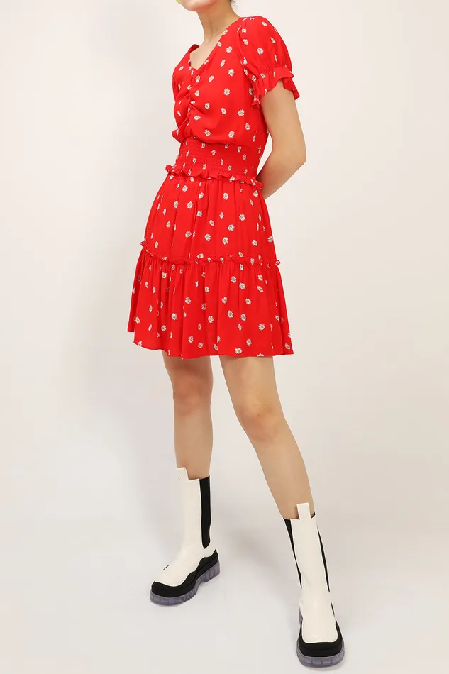 Storets Kelly Daisy Printed Smocked Top Women Shirts and Blouses