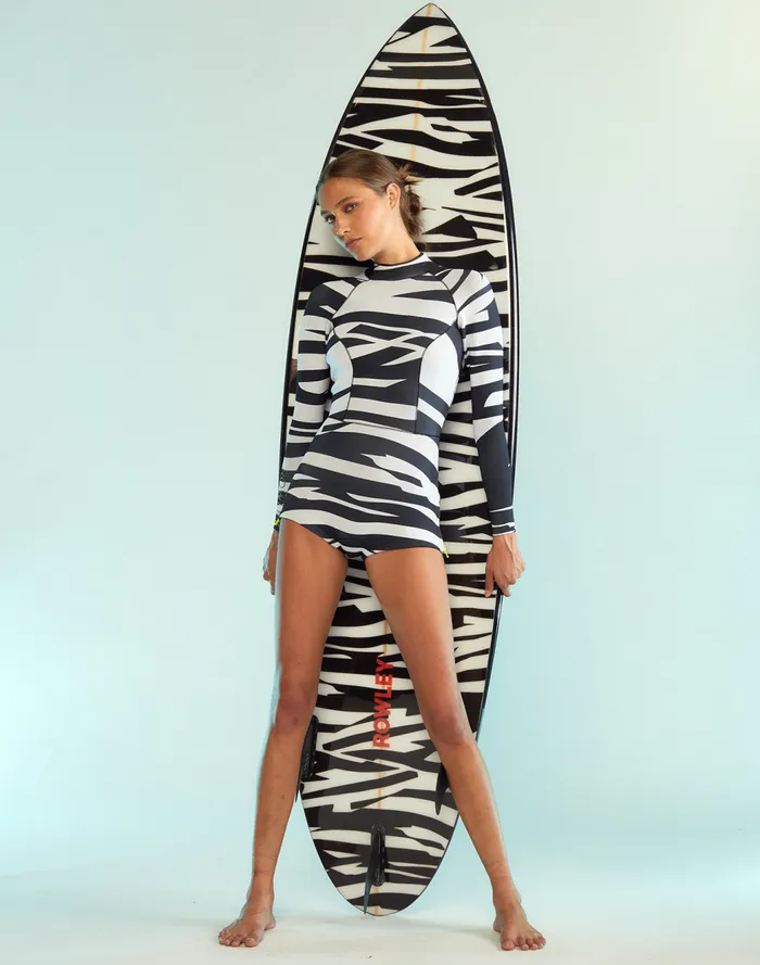 Surf and Swim Women Cynthia Rowley Shark Deterrent Wetsuit
