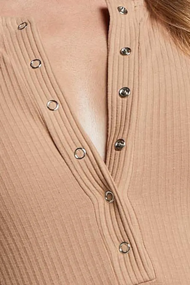 Tatem Bodysuit 8211 Long Sleeve Button Front Bodysuit In Mocha Women Showpo Basics