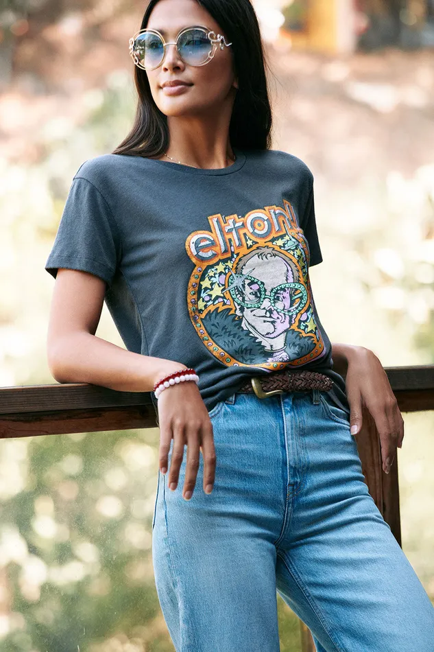 Tops Chaser Brand Womens Elton John Elton