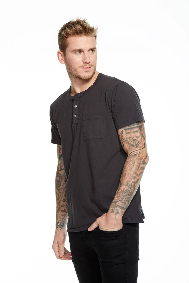 Tops Mens COTTON SS POCKET HENLEY Chaser Brand