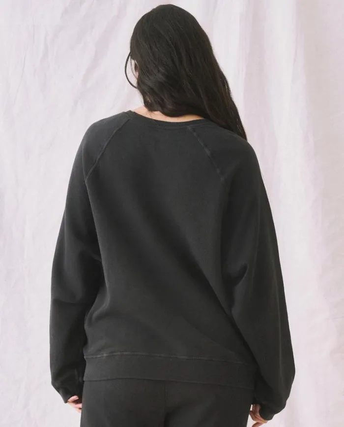 Tops Women039s The Great The Slouch Sweatshirt Almost Black