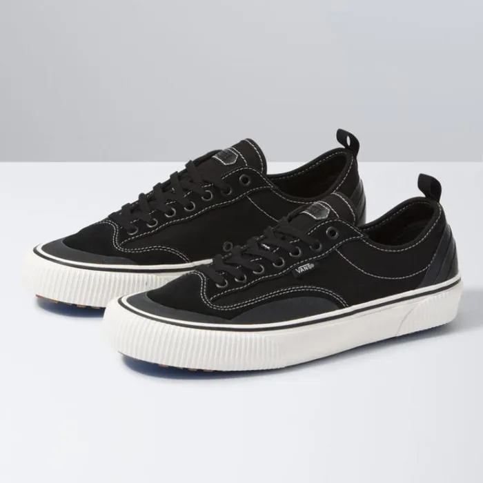 Vans Canvas Destruct SF BlackMarshmallow Mens Surf Vibes