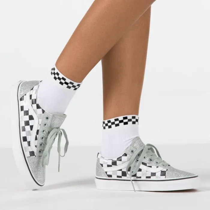 Vans PeekACheck Crew Sock WhiteBlack Womens Socks Vans PeekACheck Crew Sock WhiteBlack Womens Socks