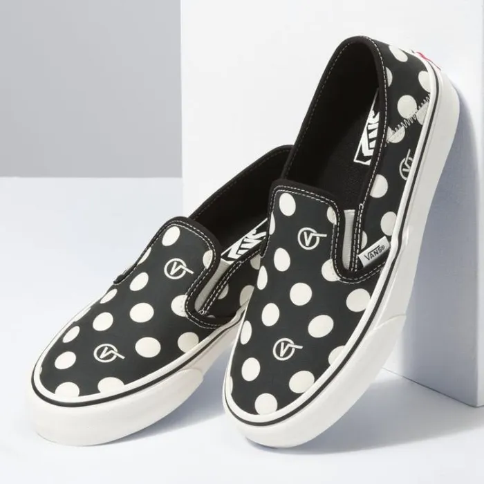 Vans Polka VDot SlipOn SF BlackMarshmallow Womens Surf Vibes Vans Polka VDot SlipOn SF BlackMarshmallow Womens Surf Vibes