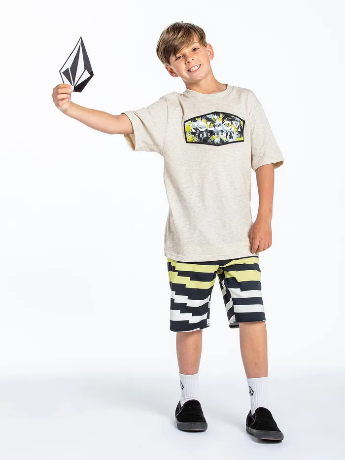 Volcom Boardshorts and Trunks Big Boys Juxt Quarta ModTech Trunks 8211 Black Black 8211 Boys