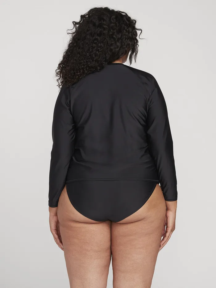 Volcom Rashguards Simply Core Long Sleeve UPF 50 Plus Size Rashguard 8211 Black Black 8211 Womens
