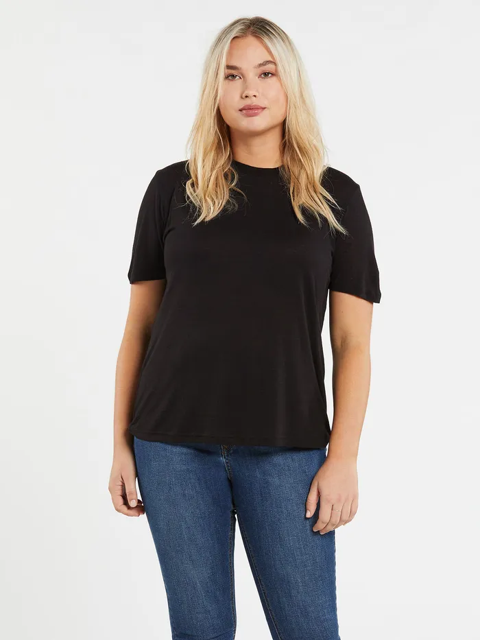 Volcom Tops Tern N Bern Short Sleeve Tee 8211 Black Black 8211 Womens