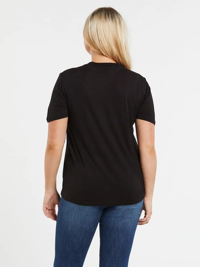 Volcom Tops Tern N Bern Short Sleeve Tee 8211 Black Black 8211 Womens