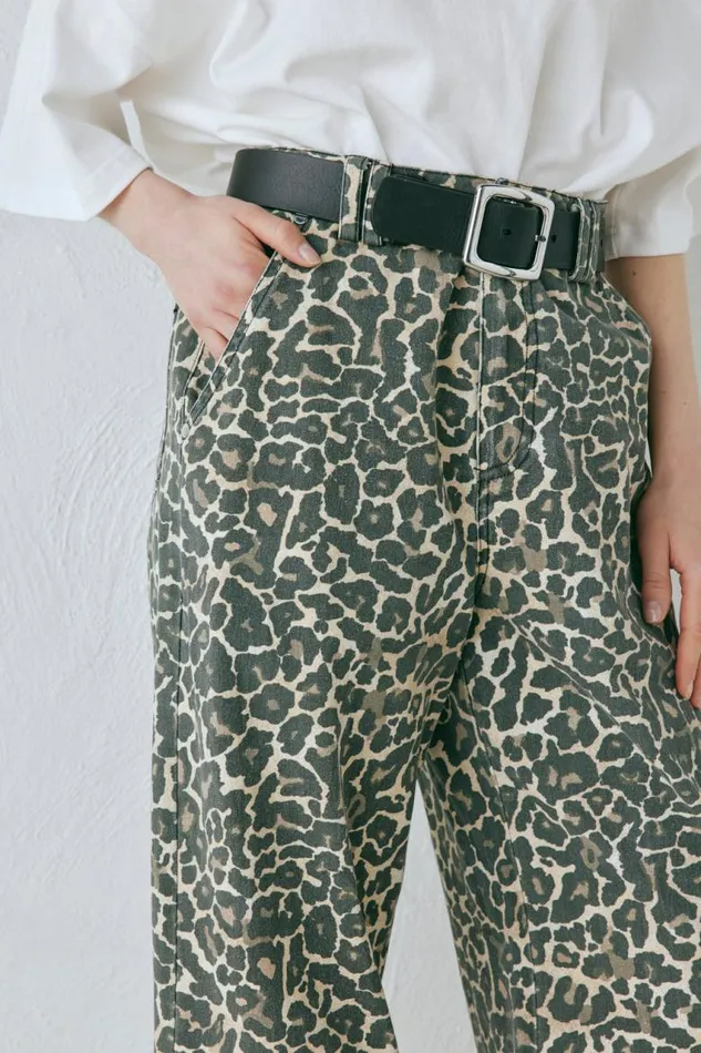 VRG GRL Zia Denim Jeans Leopard Women Pants