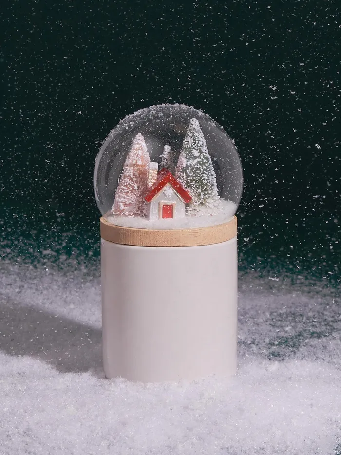 Women Altar039d State Bath Beauty Red Snow Globe Candle Red