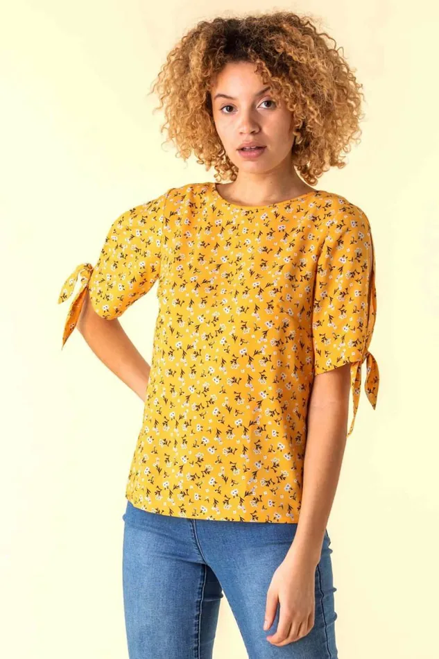 Women Amber Ditsy Split Sleeve Top Roman Tops