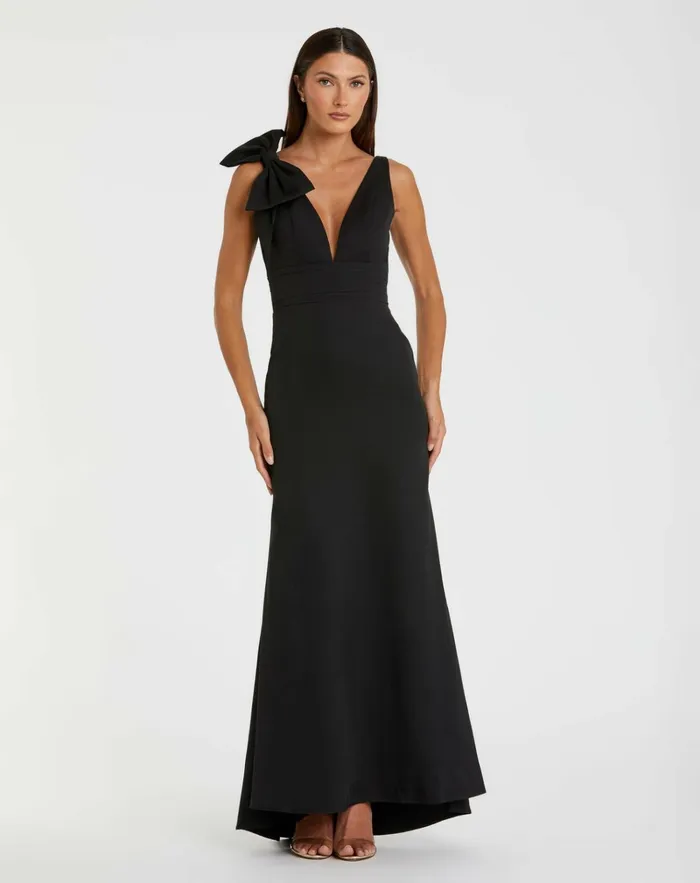 Women Best Sellers Mac Duggal Black Sleeveless V Neck Bow Detail Mermaid Gown Black