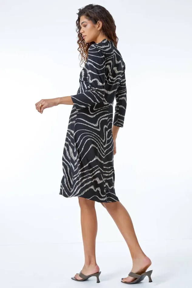 Women Black Animal Print Stretch Dress Roman Dresses