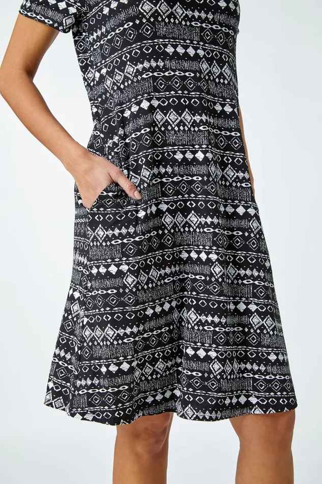 Women Black Aztec Print Stretch Dress Roman Dresses