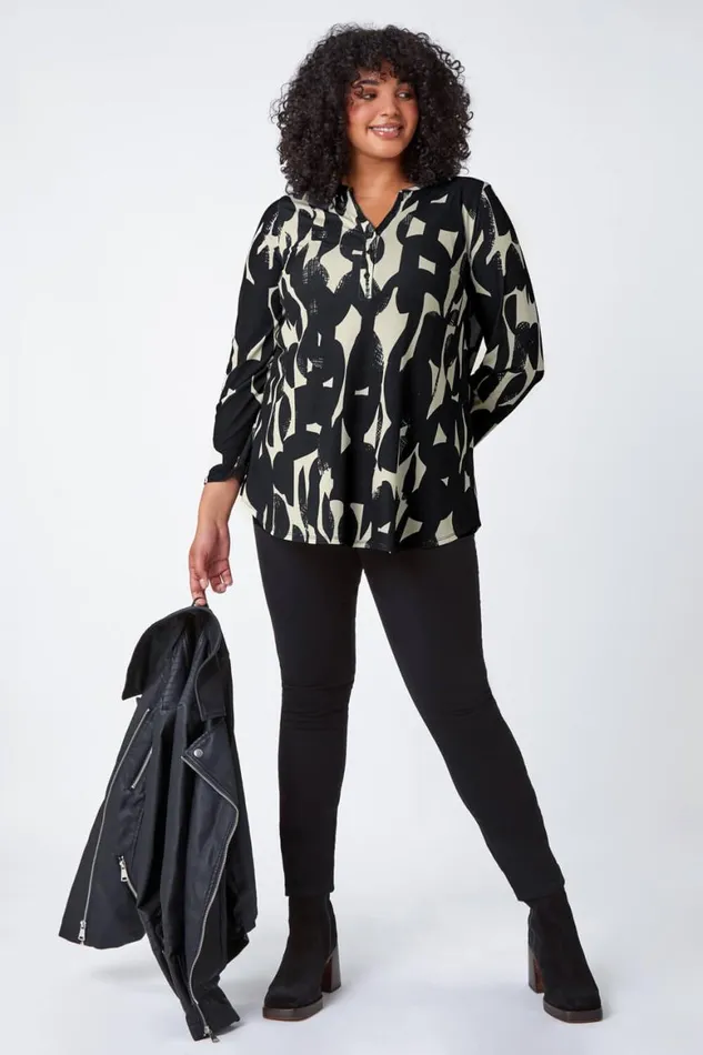 Women Black Curve Abstract Print VNeck Jersey Top Roman Tops