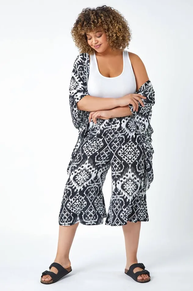 Women Black Curve Aztec Print Longline Kimono Roman Tops