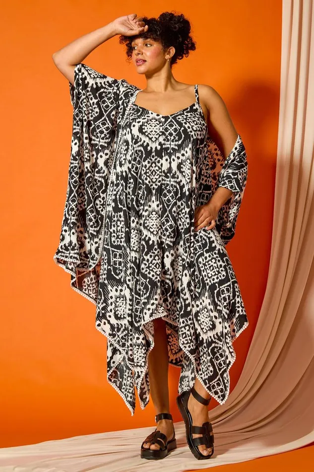 Women Black Curve Aztec Print Longline Kimono Roman Tops