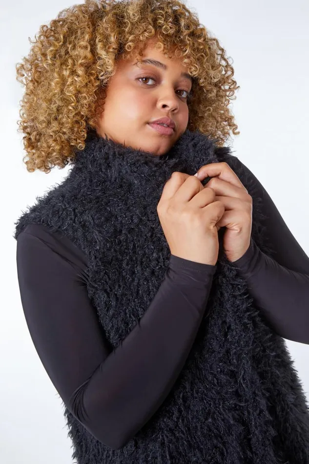 Women Black Curve Textured Faux Fur Gilet Roman Jackets