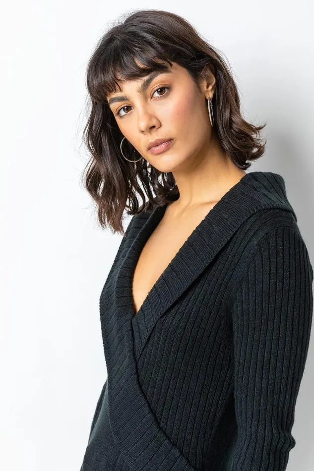 Women Black Longline Ribbed Overlap VNeck Tunic Jumper Roman Knitwear