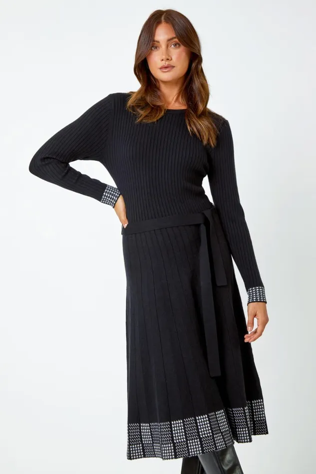 Women Black Ribbed Stretch Knit Border Print Dress Roman Dresses