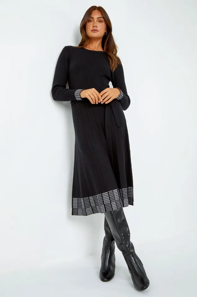 Women Black Ribbed Stretch Knit Border Print Dress Roman Dresses