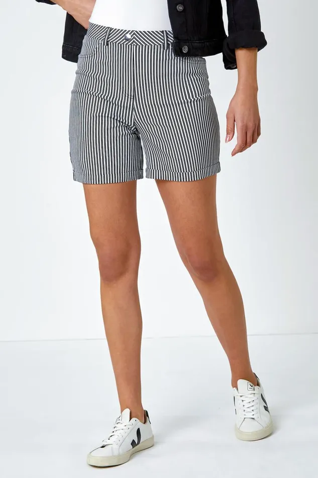 Women Black Stripe Turn Up Elastic Waist Stretch Shorts Roman Shorts