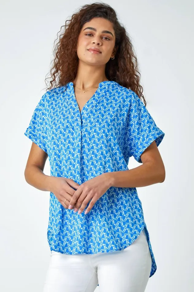 Women Blue Abstract Print Woven Pleat Front VNeck Top Roman Tops