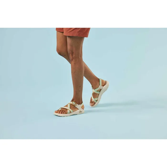 Women Chaco Sandals Z2 Adjustable Strap Classic Sandal Shade Dark Forest