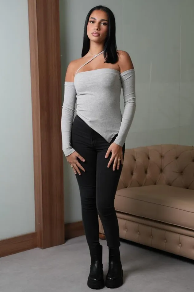Women Crop Top Gris Manches Longues Asymtrique Grey Brentiny Paris Sweaters and Sweatshirts Women Crop Top Gris Manches Longues Asymtrique Grey Brentiny Paris Sweaters and Sweatshirts