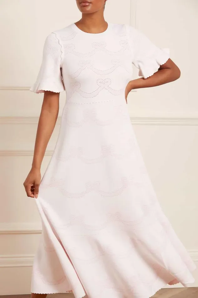 Women Day Dresses Needle and Thread Ribbon Bow Knit Ankle Gown White