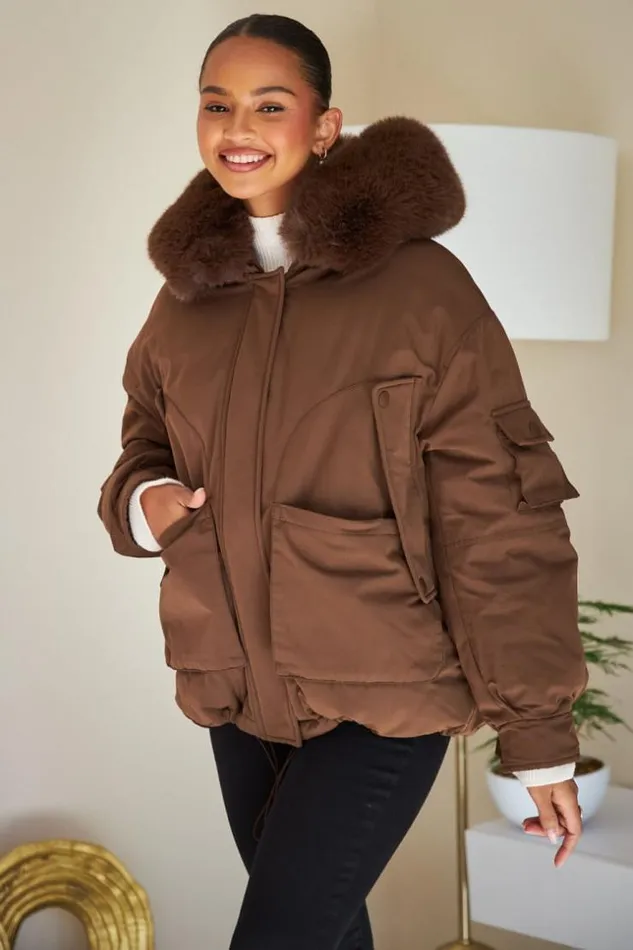 Women Doudoune Courte Marron Capuche En Fourrure Brown Brentiny Paris Parkas And Down Jackets Women Doudoune Courte Marron Capuche En Fourrure Brown Brentiny Paris Parkas And Down Jackets