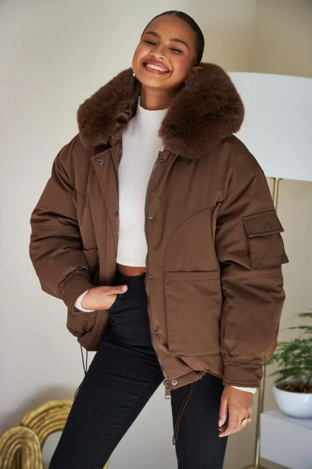 Women Doudoune Courte Marron Capuche En Fourrure Brown Brentiny Paris Parkas And Down Jackets Women Doudoune Courte Marron Capuche En Fourrure Brown Brentiny Paris Parkas And Down Jackets