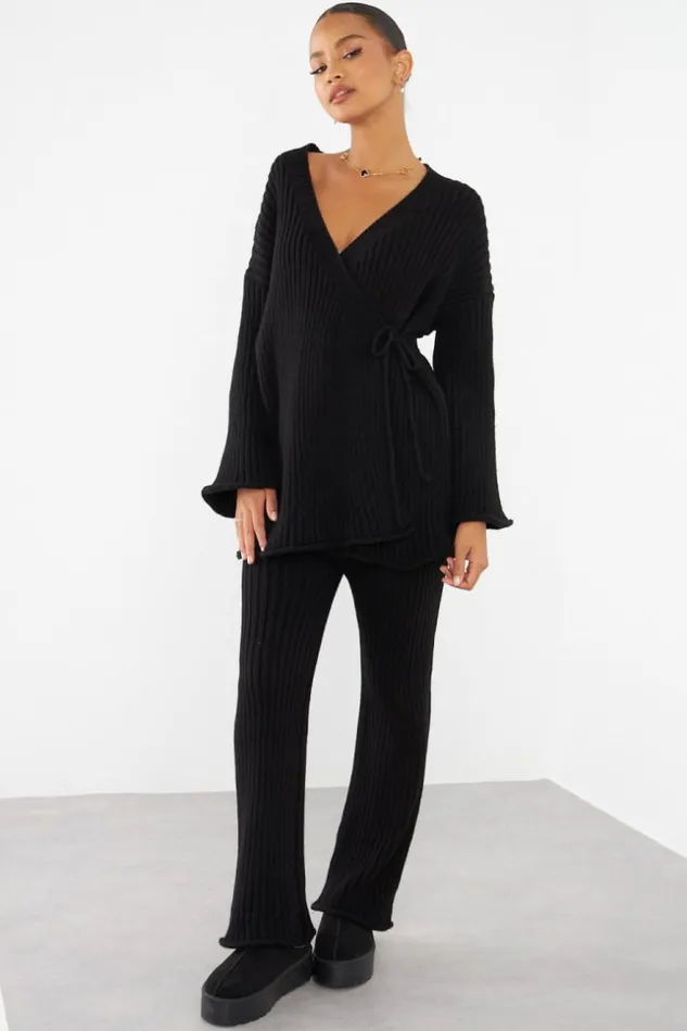Women Ensemble 2 Pices Gilet Crois Pantalon Noir En Maille Black Brentiny Paris Cardigans Women Ensemble 2 Pices Gilet Crois Pantalon Noir En Maille Black Brentiny Paris Cardigans