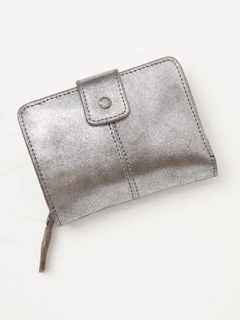 Women Fatface Bags and Wallets Etta Silver Zip Purse