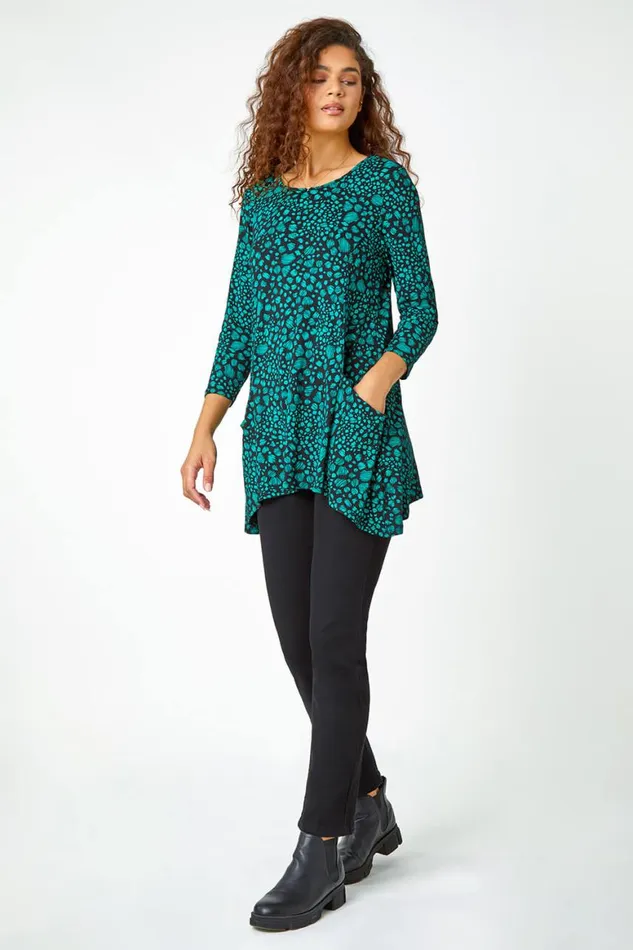 Women Green Spot Print Swing Stretch Top Roman Tops