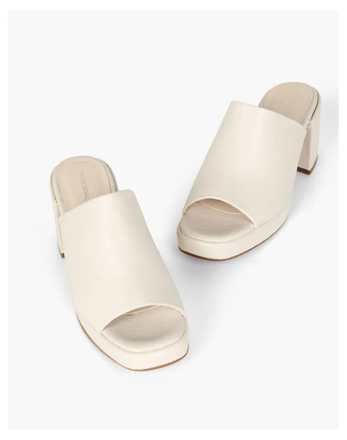 Women Intentionally Blank Trilogy White Madewell Heels