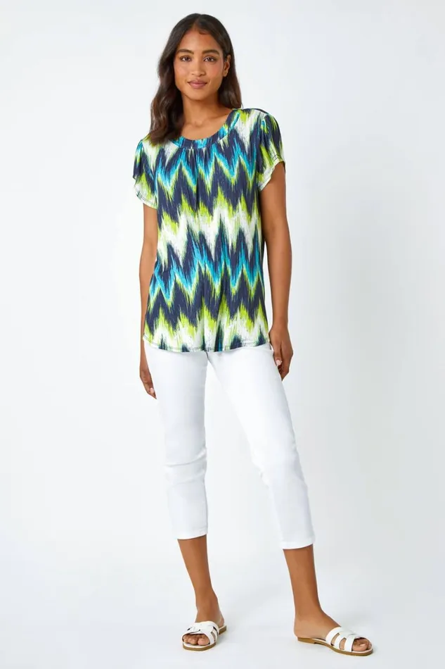 Women Lime Zig Zag Print Stretch TShirt Roman Tops