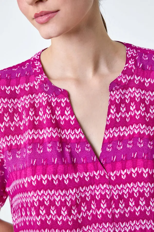 Women Magenta Aztec Stripe Print Woven Top Roman Tops