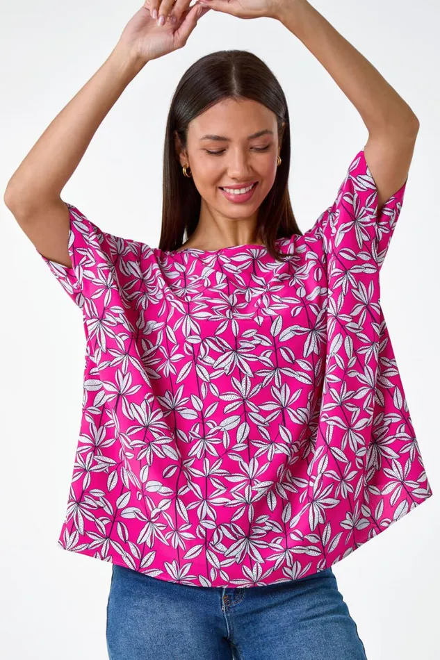 Women Magenta Leaf Print Oversized Top Roman Tops