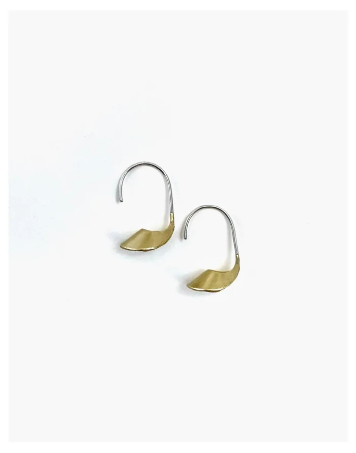 Women Mahnal Cradle Earrings Brass Madewell Earrings Women Mahnal Cradle Earrings Brass Madewell Earrings
