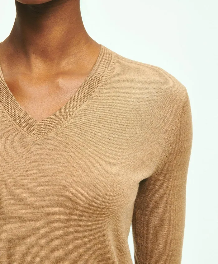 Women Merino Wool VNeck Sweater Camel Brooks Brothers Sweaters