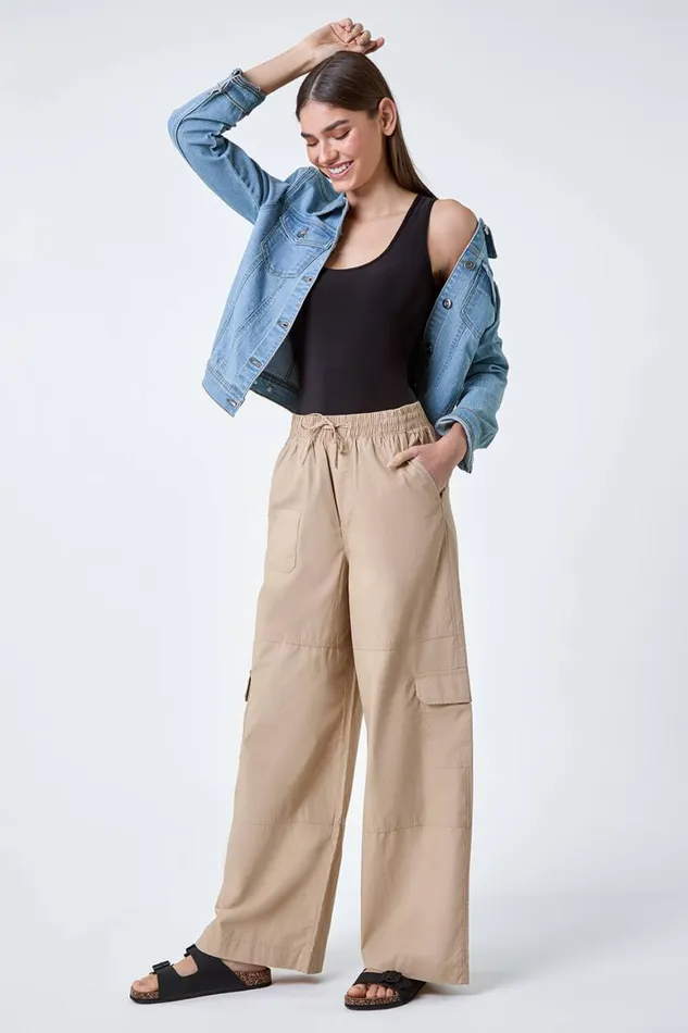 Women Natural Cotton Elastic Waist Wide Leg Cargo Trousers Roman Trousers