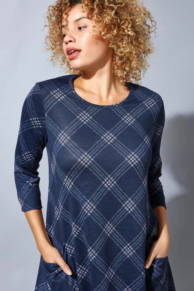 Women Navy Check Print Pocket Detail Swing Dress Roman Dresses