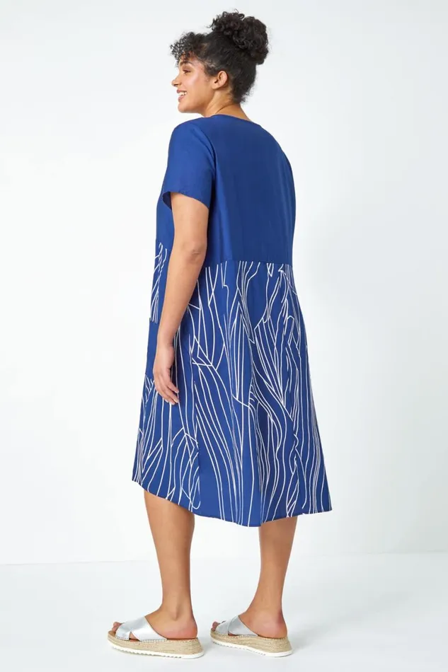 Women Navy Curve Contrast Print Pocket TShirt Dress Roman Dresses
