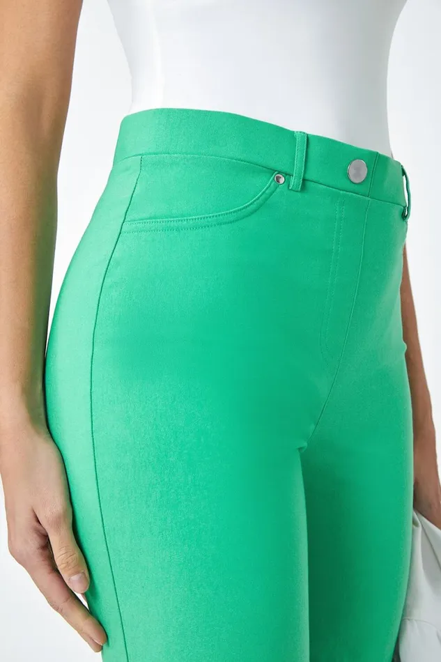 Women Pale Green Elastic Waist Turn Up Stretch Shorts Roman Shorts