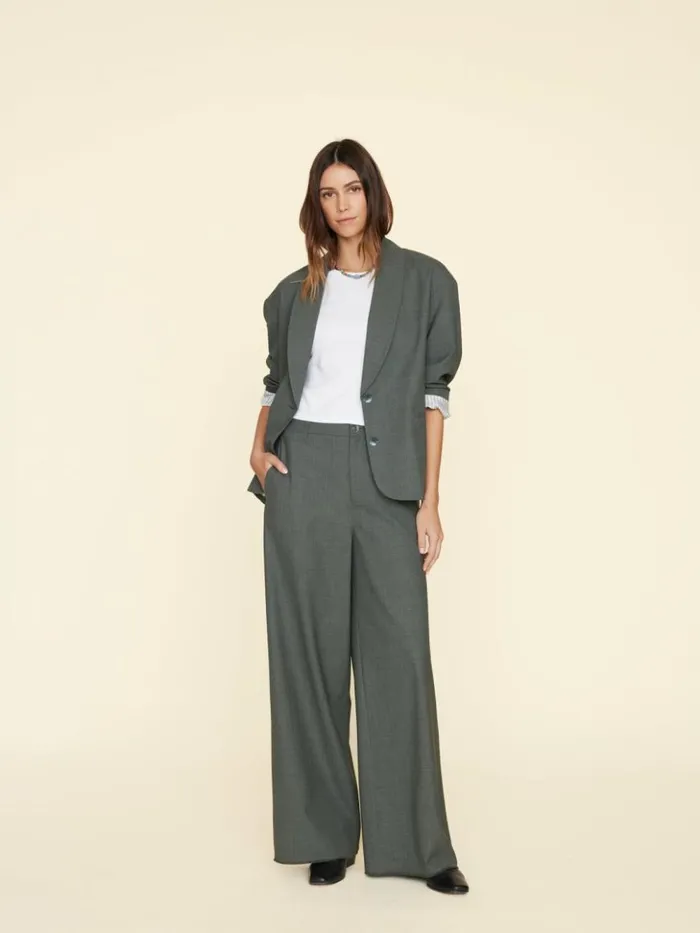 Women Pants and Jumpsuits Xirena Charcoal Melange Portlyn Pant