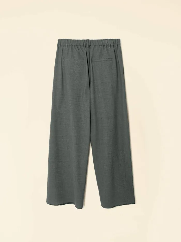 Women Pants and Jumpsuits Xirena Charcoal Melange Portlyn Pant